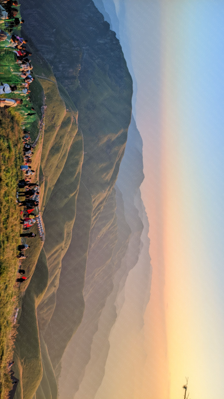 山不见我 我自去见山 青春只有一次 热烈且自由