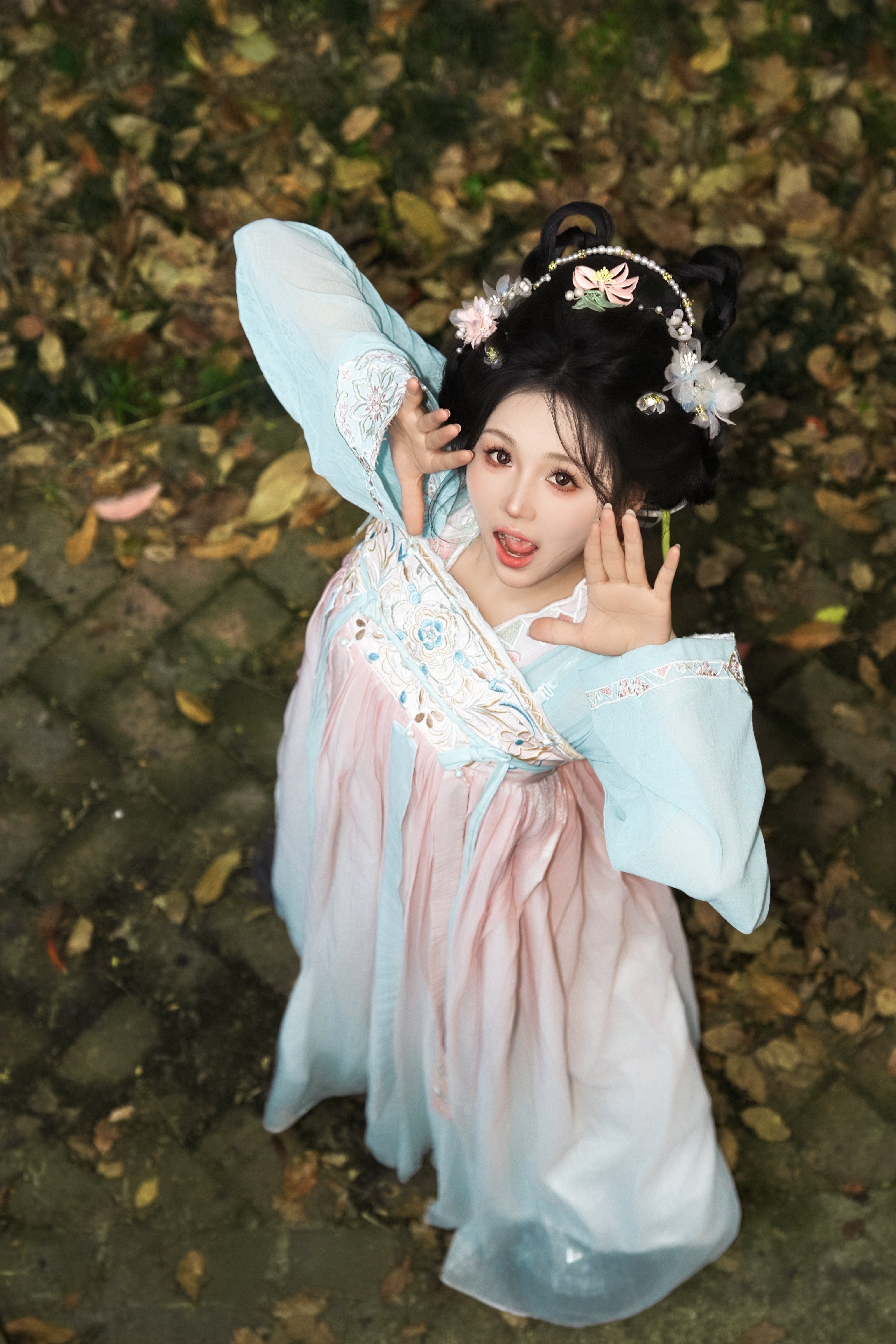 人生南北多歧路 南来北往不遇卿